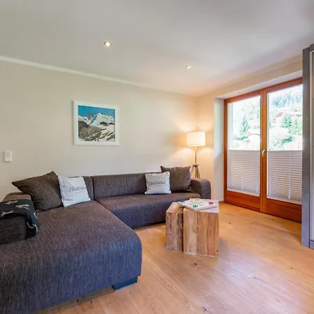 Jaeger Maria Alm am Steinernen Meer