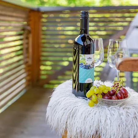 Jaeger * マリア・アルム・アム・シュタイナーネン・メアー